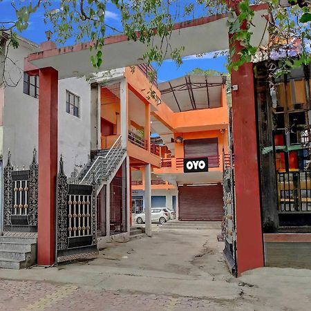 Oyo Flagship 81389 Hotel Siddhi Vinayak Motihari Esterno foto